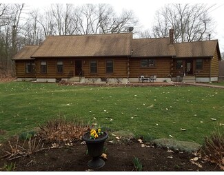 5 Wigwam Rd, North Brookfield, MA 01535