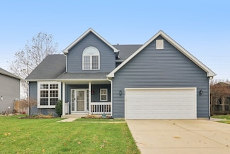 220 S Glenbrook Trail, McHenry, IL 60050