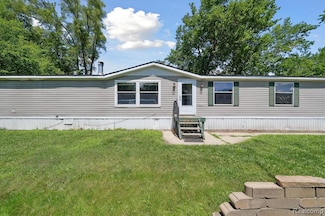 142 Cherry Ln, van Buren Township, MI 48111