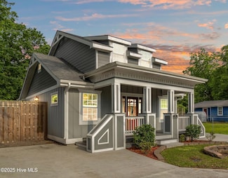 7 Montgomery Ave, Wilmington, NC 28405