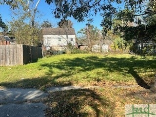 906 E 33rd St, Savannah, GA 31401