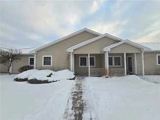 947 Sohn Alloway Rd, Lyons, NY 14489