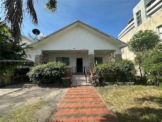 566 NW 1st St, Miami, FL 33128
