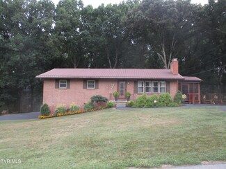 4005 Black Oak Dr, Kingsport, TN 37660