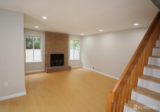 117 Nathan Dr, North Brunswick, NJ 08902