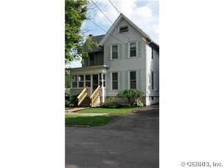 18 E Union St, Holley, NY 14470