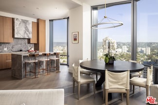 211 Elm Ct Unit 36B, Los Angeles, CA 90067