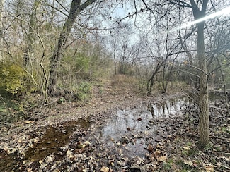 210 Trotter Rd, Waverly, TN 37185