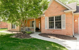 3103 Lakewood Blvd, Jeffersonville, IN 47130