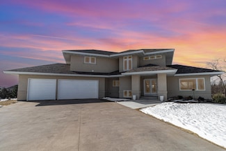 4118 Kirkwood Ln N, Lake Elmo, MN 55042