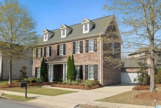 667 Provence Dr, Vestavia, AL 35242