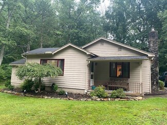 106 Dreamdale Ln, Rector, PA 15677