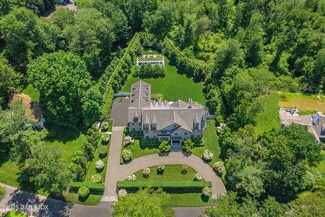 19 Old Hill Farms Rd, Westport, CT 06880