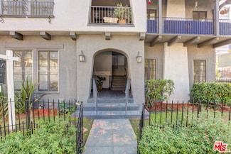 6236 Orange St, Los Angeles, CA 90048