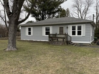 39277 N Carol Ln, Beach Park, IL 60099