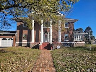 112 N Madison St, Malden, MO 63863