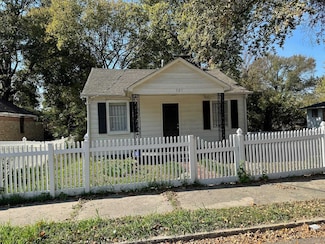 925 Speed St, Memphis, TN 38107