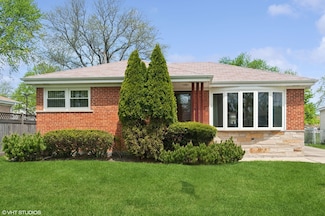 6938 W Jonquil Terrace, Niles, IL 60714