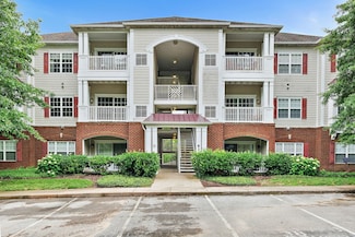 8221 Lenox Creekside Dr Unit 10, Antioch, TN 37013