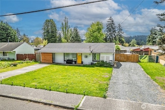 5808 241st St SW, Mountlake Terrace, WA 98043