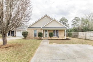 129 Maryjay Dr, Warner Robins, GA 31088