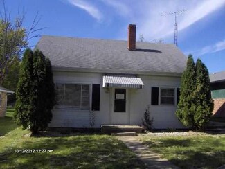 680 N Main St, Albany, IN 47320