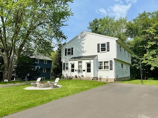 82 Westbrook Rd, Southington, CT 06479
