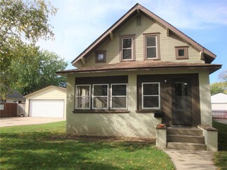 711 N Holcombe Ave, Litchfield, MN 55355
