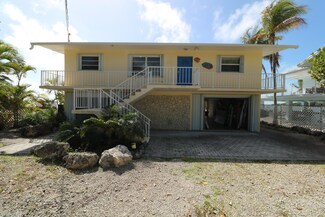 212 Orange Blossom Rd, Tavernier, FL 33070
