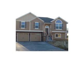 600 Jones Ct, Independence, MO 64056