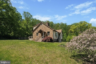 2079 Bodine Rd, Malvern, PA 19355