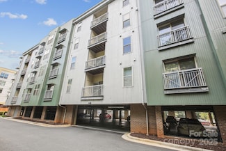 630 Calvert St Unit 410, Charlotte, NC 28208