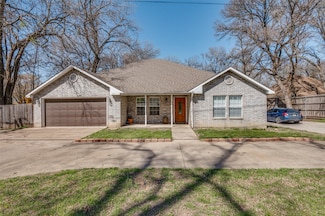 211 Ashford Ln, Midlothian, TX 76065