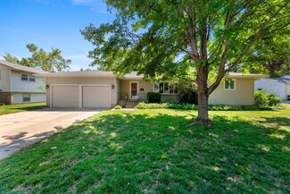 314 Sweezy St, Halstead, KS 67056