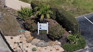 1560 NE 12th Terrace Unit D9, Jensen Beach, FL 34957