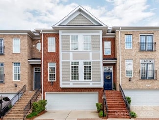3044 Luke Crossing Dr, Charlotte, NC 28226