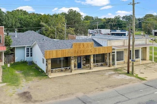 605 E Broadway St, Jefferson, TX 75657