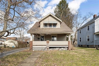 17 Ardmore Ct, Niles, OH 44446