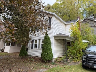 53 West St, Auburn, NY 13021