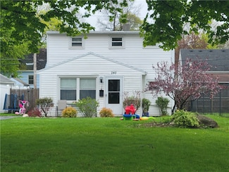 245 Mosley Rd, Rochester, NY 14616