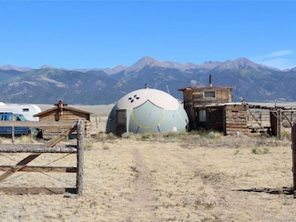 31 Min Hot Blk, Moffat, CO 81143