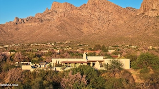 9971 N Desert Sky Rd, Tucson, AZ 85737