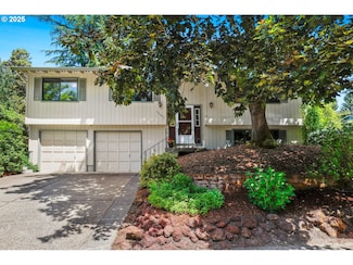 10465 SW Paulina Dr, Tualatin, OR 97062