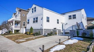 219 N Clermont Ave, Margate City, NJ 08402