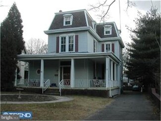 6 E Walnut Ave, Merchantville, NJ 08109