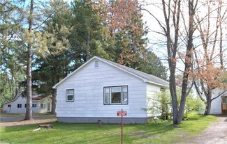 839 25 3 8 St, Chetek, WI 54728