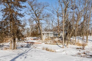 3666 Mohler Rd, Center Point, IA 52213