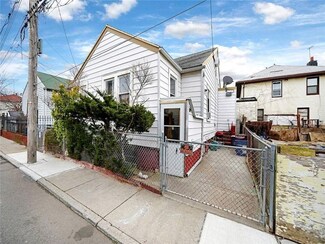 14 Brighton 10th Ln, Brooklyn, NY 11235