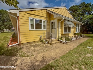 24B Monmouth Ln, Whiting, NJ 08759