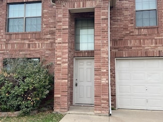 3925 Cane River Rd, Fort Worth, TX 76244